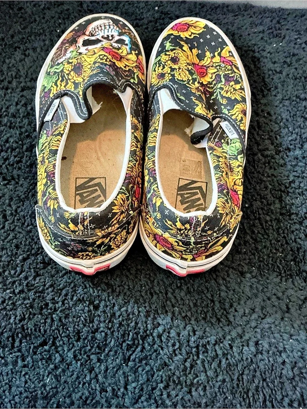 Vans Classic Slip-On Beauty Skull Sneakers Black & Yellow